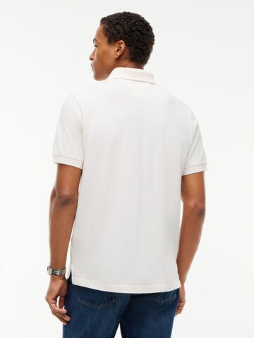Tommy Jeans Μπλουζάκι 'ESS' σε λευκό
