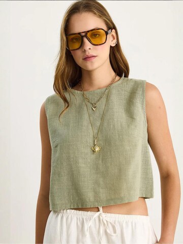 Top di Bianco Lucci in verde