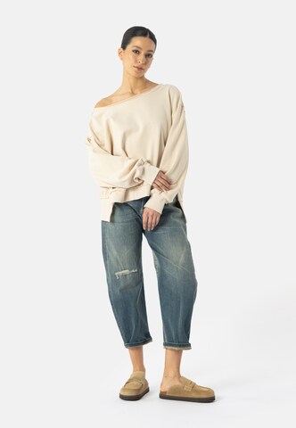 Regular Jean 'YOANA' Elias Rumelis en bleu : devant