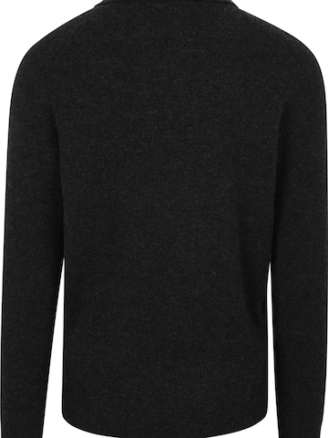 Lyle & Scott Pullover‌‌‌‌‌‌‌‌ in Schwarz