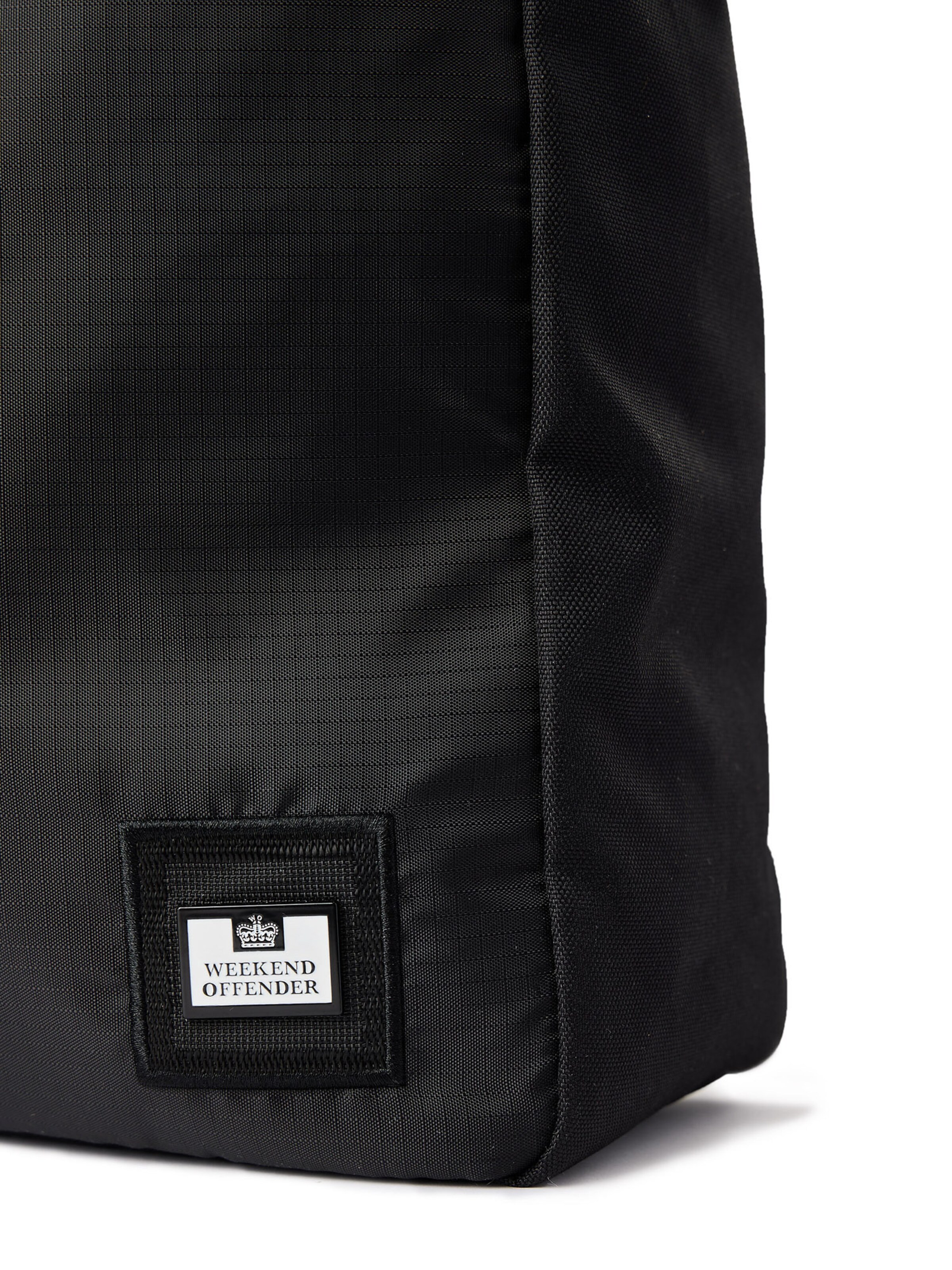 Weekend Offender Shopper in Black