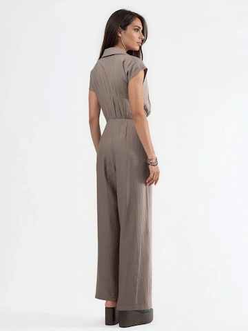 Busem Jumpsuit in Brown