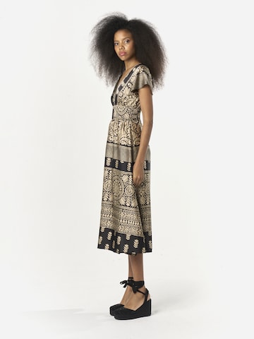 KOROSHI Jurk in Beige