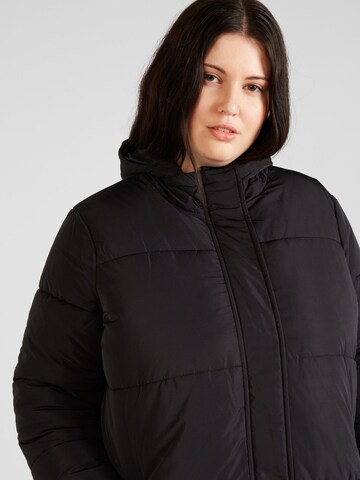 ABOUT YOU Curvy - Abrigo de invierno 'Erin' en negro