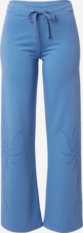 SHYX Flared Broek 'Rana' in Blauw: voorkant