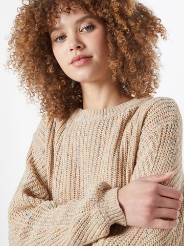 In The Style Pullover 'Jossa' i beige