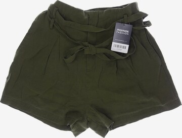 Urban Outfitters Shorts in S in Green: front