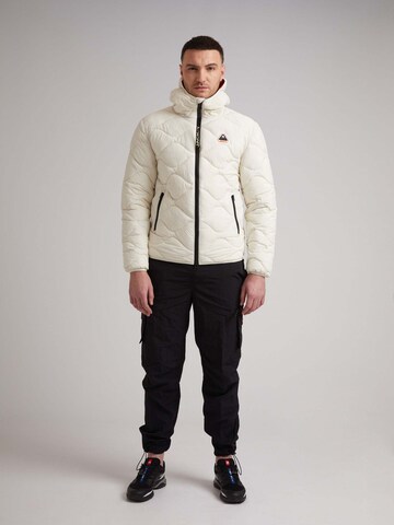 JACK1T Outdoorjas ' ORB1T Steppjacke ' in Wit
