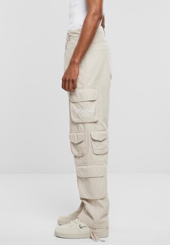 Karl Kani Loosefit Cargobyxa i vit