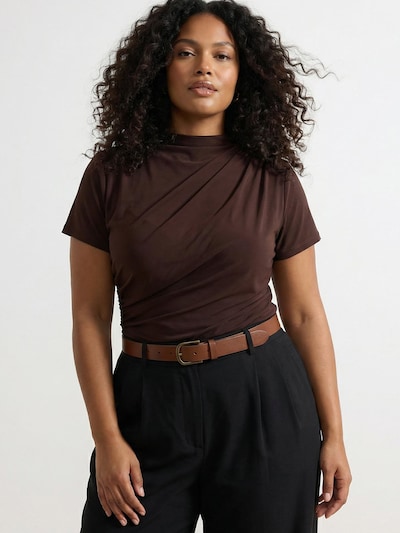 Trendyol Curve T-shirt en XXL en marron, Vue avec produit