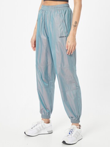 ADIDAS ORIGINALS Loosefit Broek in Grijs: voorkant