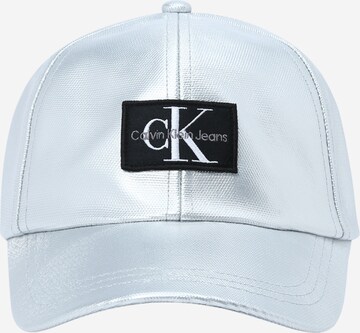 Calvin Klein Jeans Καπέλο σε ασημί: μπροστά