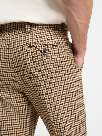 HUGO Regular Bügelfaltenhose in Beige