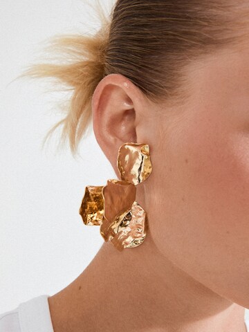 Orecchini ' Virel ' di Pilgrim in oro