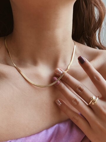 Kamakula Necklace in Gold