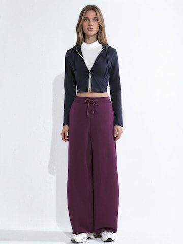 Skinny Pantalon de sport 'Jogginghose' Hiccup en rouge