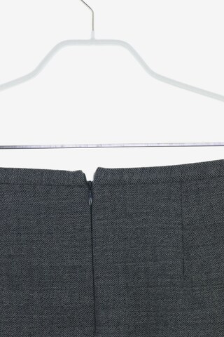 Gianfranco Ferré Skirt in L in Grey