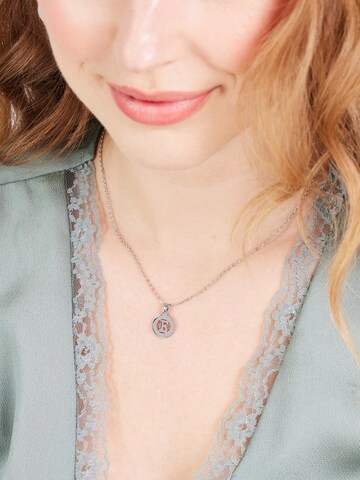 Lucardi Ketting in Zilver: voorkant