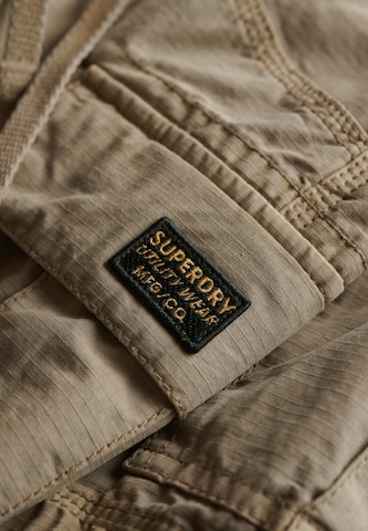 Superdry Regular Cargobroek in Grijs