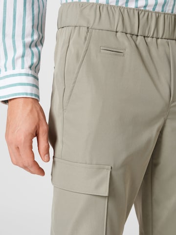 !Solid Regular Cargo trousers in Green