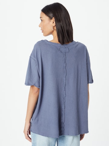 Free People Shirt in Blauw