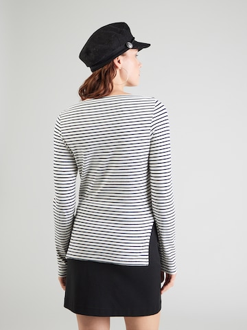 ONLY Μπλουζάκι 'ONLKISS' σε λευκό