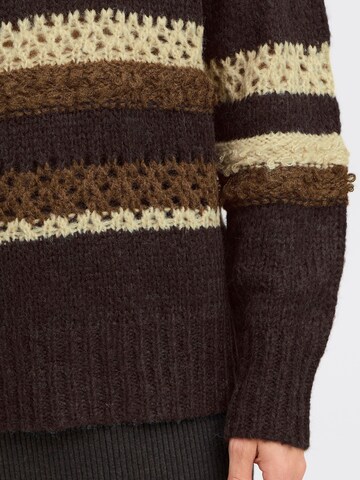 Pull-over 'Jackie' PULZ Jeans en marron