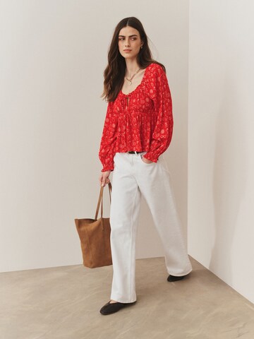 Bluză de la Next pe roșu