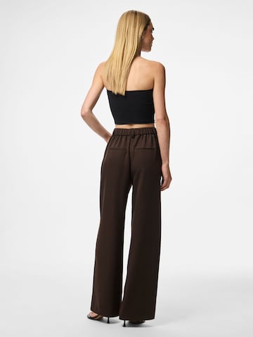 Wide Leg Pantalon 'PCKamil' PIECES en marron