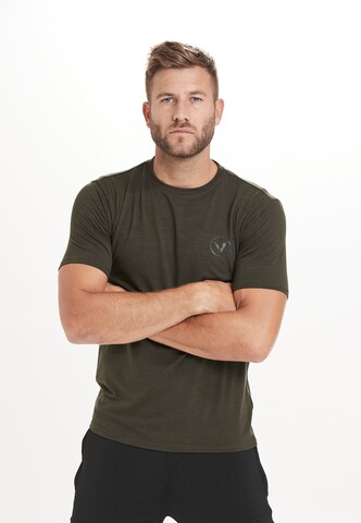 Virtus Performance Shirt 'JOKER' in Green: front