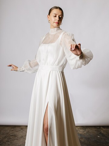 White Cherry Hamburg Blouse 'Bridal' in White