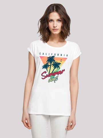 T-shirt 'California Palmen Retro' F4NT4STIC en blanc : devant