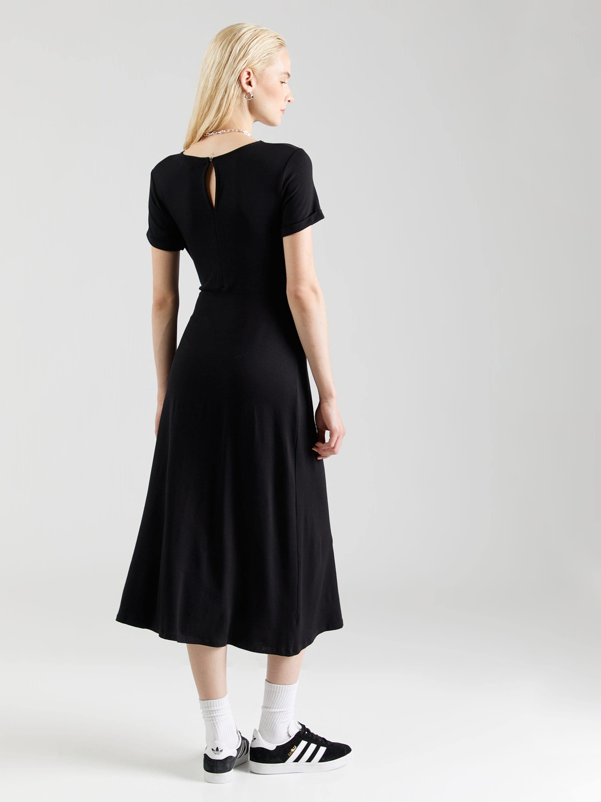 Dorothy Perkins Dress in Black ABOUT YOU