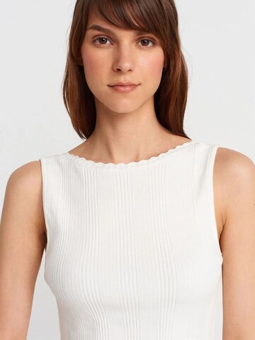 Tops en tricot Dilvin en blanc