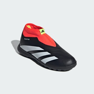 Chaussure de sport 'Predator 24' ADIDAS PERFORMANCE en noir