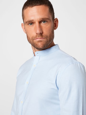 Coupe slim Chemise Lindbergh en bleu