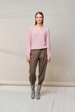 BRUUNS BAZAAR Sweater in Pink