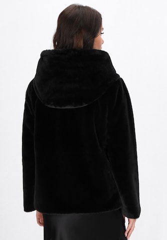 faina - Chaqueta de invierno 'Fashion Look' en negro