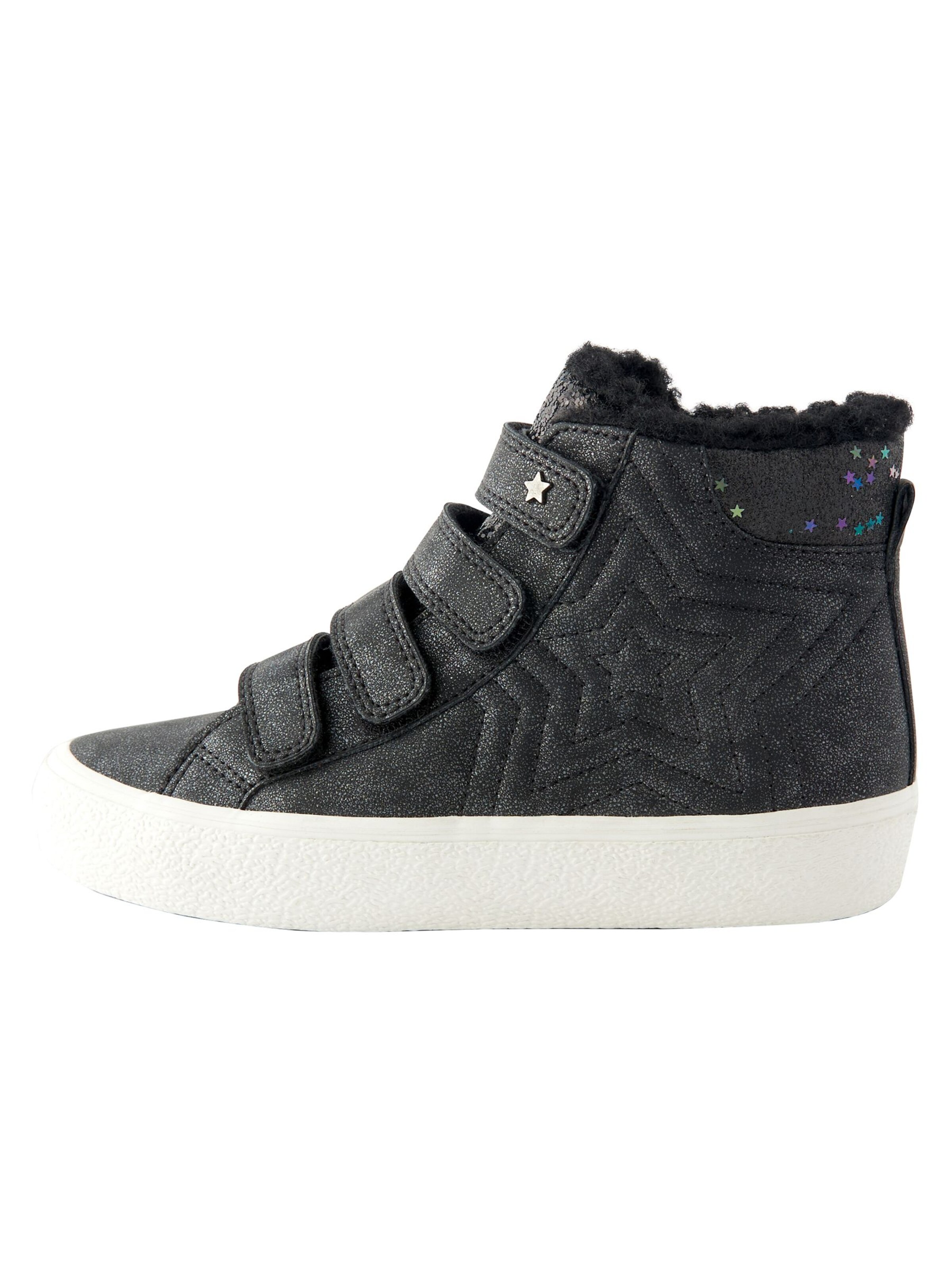 Next Sneaker in Schwarz: Vorderseite