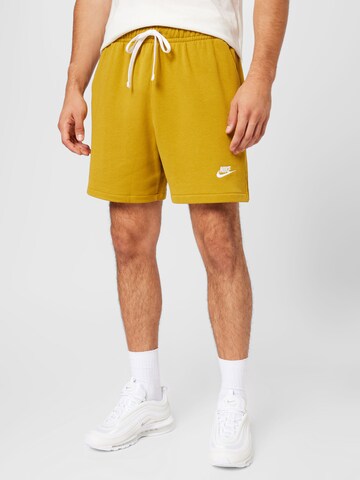 Regular Pantalon Nike Sportswear en bronze : devant