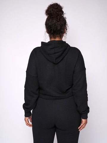Fortex Fitness - Sudadera 'Essential Cropped Hoodie' en negro