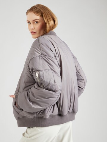 TOPSHOP Between-Season Jacket in Grey