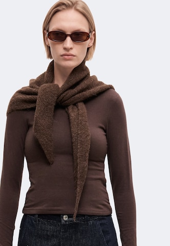 Abercrombie & Fitch Футболка в Коричневый: спереди