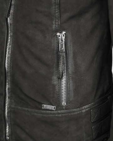 MUSTANG Between-Season Jacket ' 31019274 ' in Black