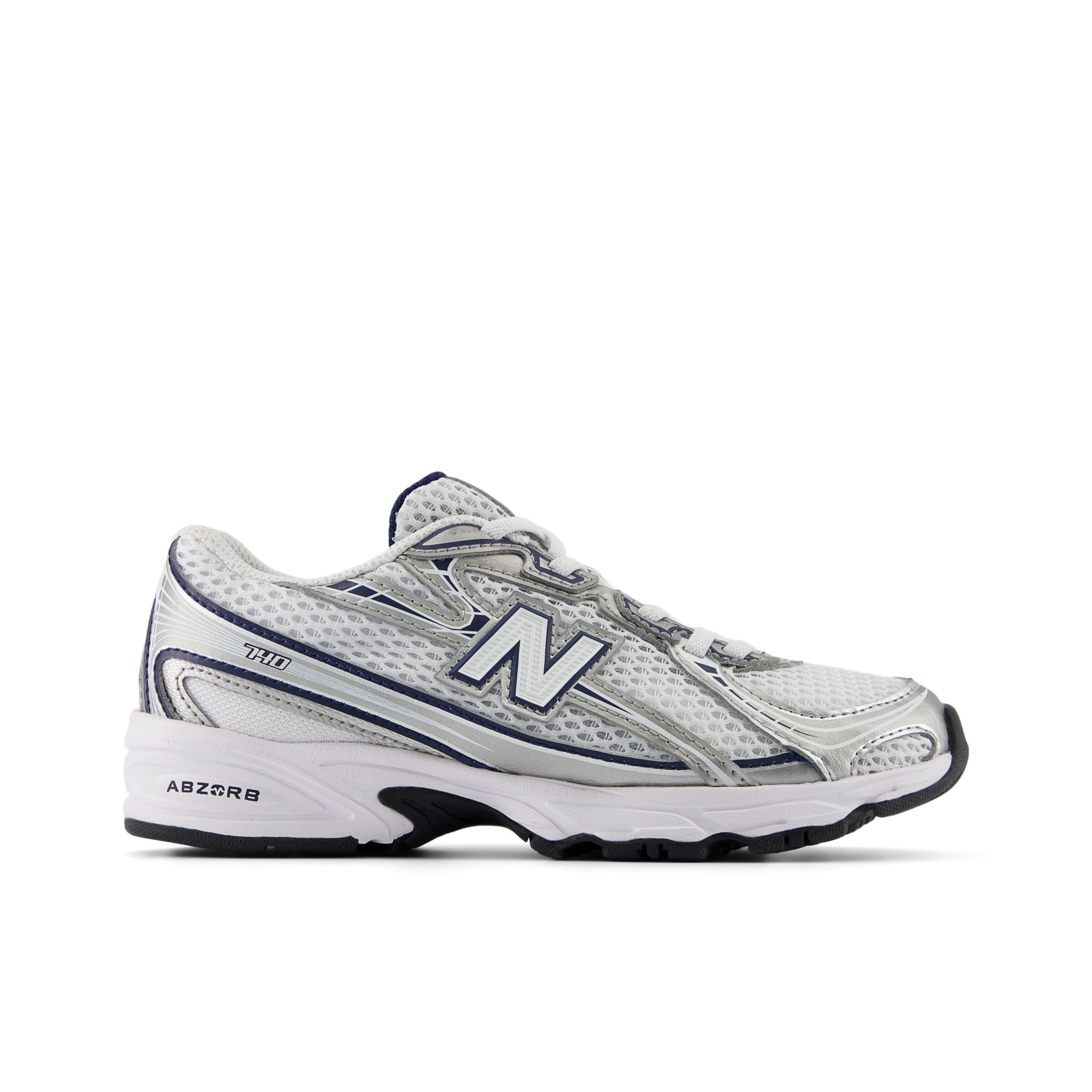new balance Trainers '740 ' in White