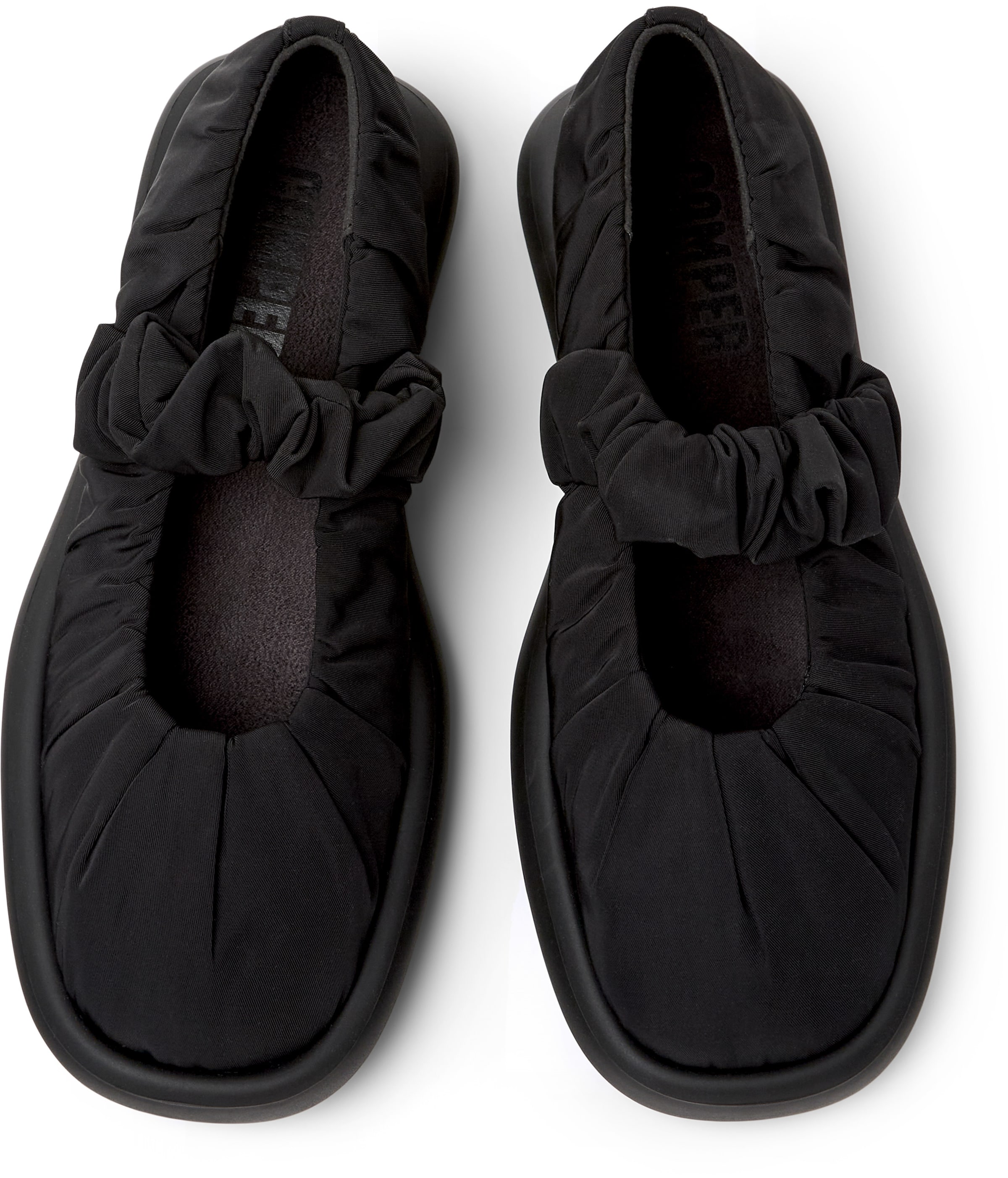 Ballerina con cinturino 'Onda' di CAMPER in nero