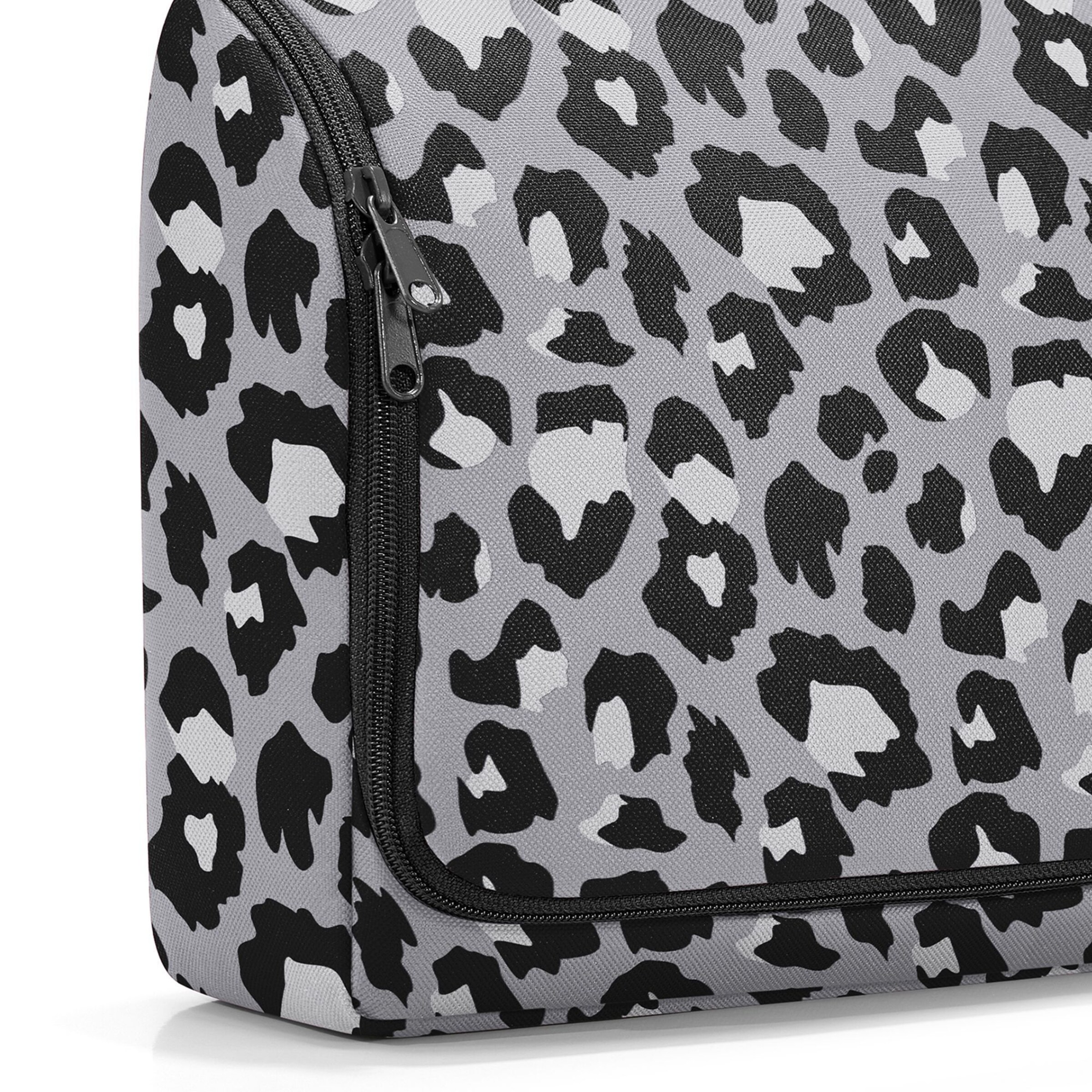 REISENTHEL Toiletry Bag in Grey