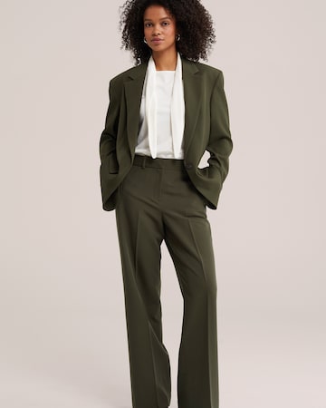 Wide Leg Pantalon à plis WE Fashion en vert