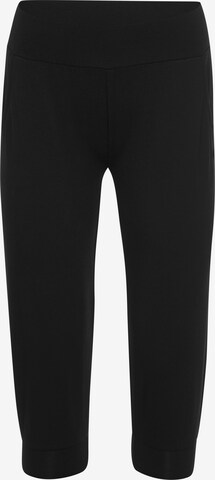 OCEAN SPORTSWEAR Tapered Workout Pants in Black: front