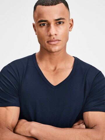 JACK & JONES T-Shirt 'JJV-Neck' in Blau